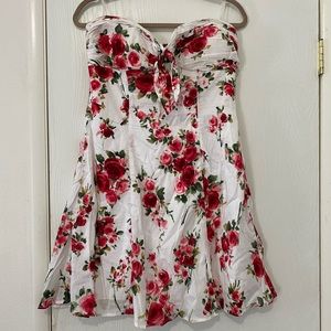 STRAPLESS SWEETHEART ROSE DRESS